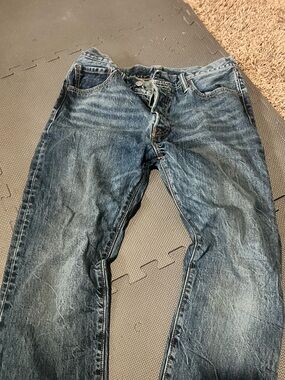 Button-fly Levi’s 501 32x30